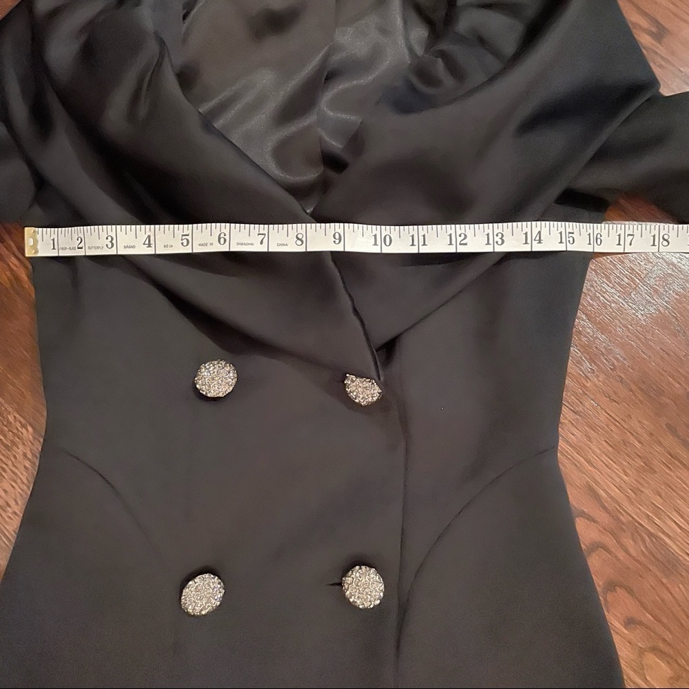BETSEY JOHNSON “RARE” BLACK, DOUBLE BREASTED, LG SLEEVED EVENING JACKET- VINTAGE - Picture 3 of 8